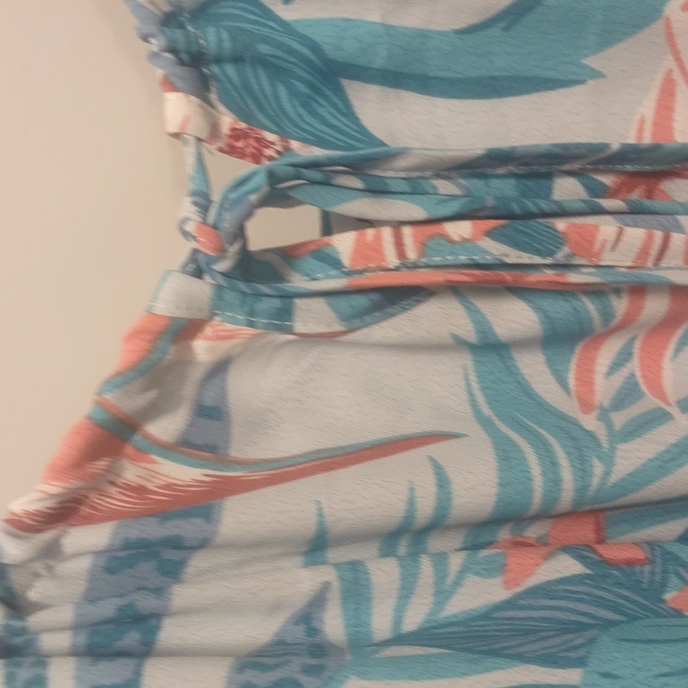 Dress - Picture 3 of 4